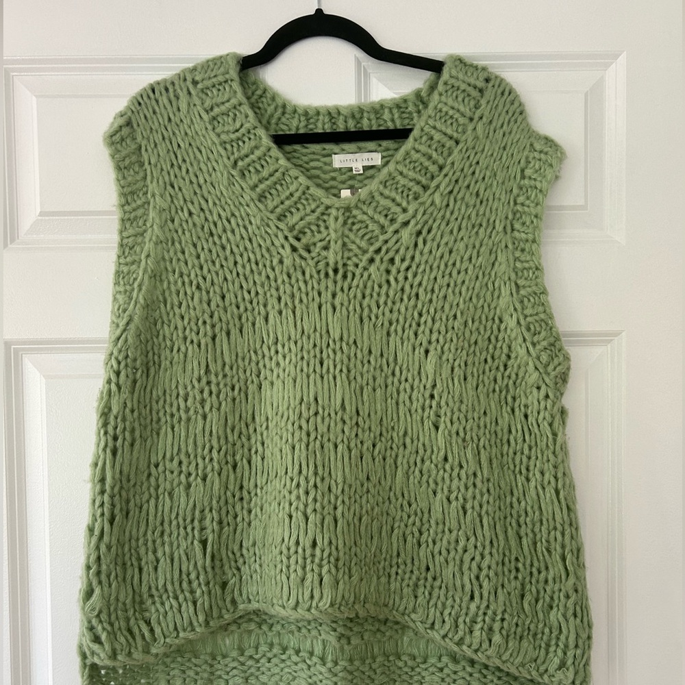 NWT Anthropologie Little‎ Lies Hand-Knit Sweater Vest - Size M/L - Picture 2 of 7